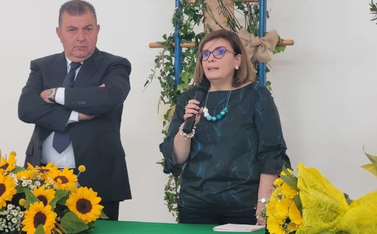 Pino Masciari in Calabria con i ragazzi dell’Istituto Comprensivo “A. Scopelliti” di Girifalco-Cortale.